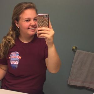 Meet your Posher, Lo've